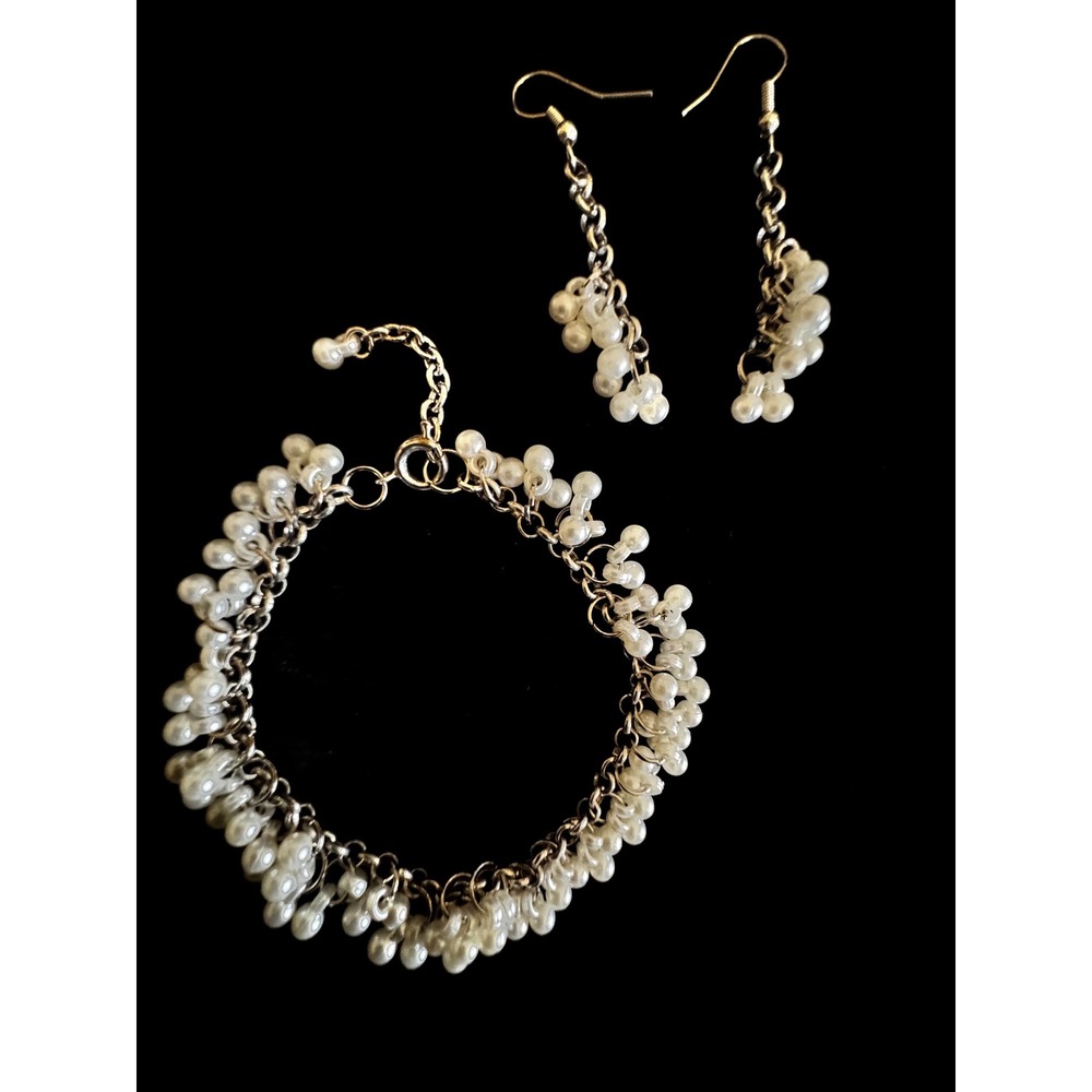 Bracelet Dangle Earrings Set White Faux Pearl Cluster Silver Tone Beach Wedding